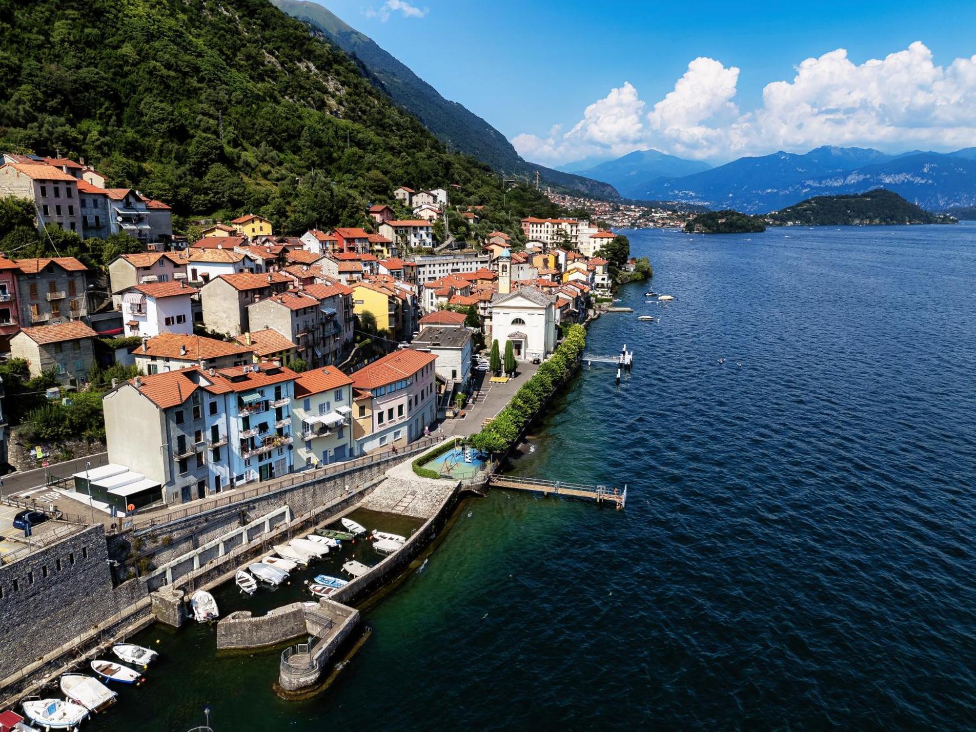 Delizioso Bilocale Vista Lago Colonno Buitenkant foto